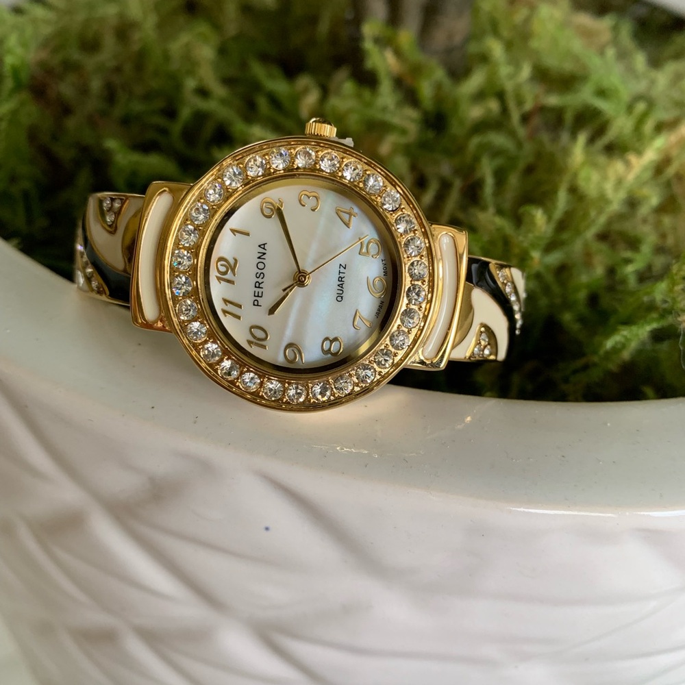 NEW Persona Black White Enamel Rhinestones Mother Of Pearl Face Ladies Watch - Picture 1 of 3